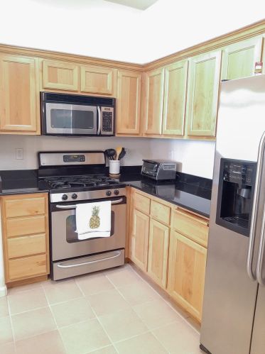 9614 Coney Island Cir, Elk Grove, CA 95758-3648