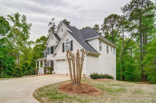 7480 Rolling Oaks Dr, Winston, GA 30187-2057