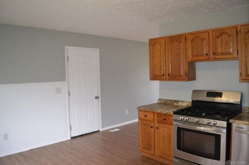 3304 Eastham St, Springfield OH  45503-1708 exterior