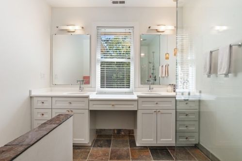 406 Brierhill Rd, Bannockburn IL  60015-4402 exterior