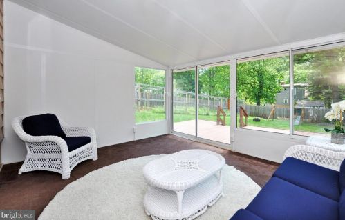 1002 Robin Rd, Silver Spring MD 20901-1872 exterior