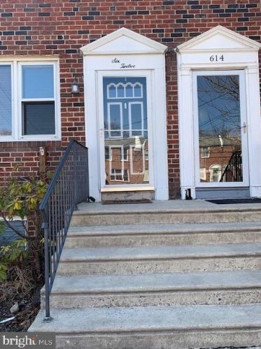 612 Cedar Ave, Camden, NJ 08108-1616