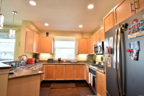 550 Park Blvd, San Diego, CA 92101-7204