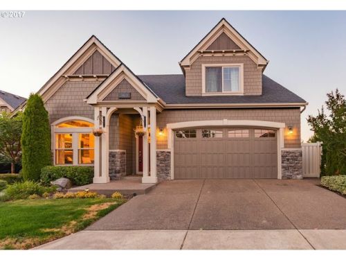 363 Turnberry Ave, Woodburn, OR 97071-7699
