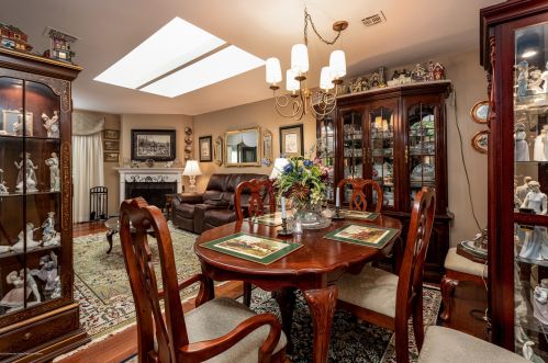 76 Friendship Ct, Tinton Falls, NJ 07701-5406