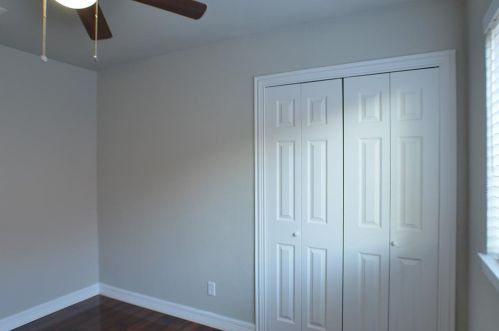 2006 Brentwood Ln, Carrollton TX exterior