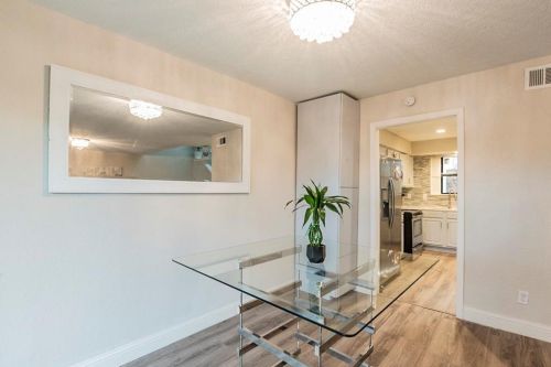 12542 Burninglog Ln, Dallas TX  75243-2118 exterior