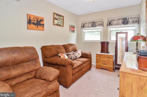 695 Plater St, Aberdeen MD  21001-3047 exterior