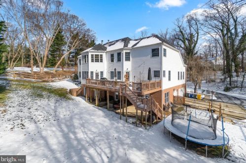 944 Old County Rd, Severna Park MD 21146-4817 exterior