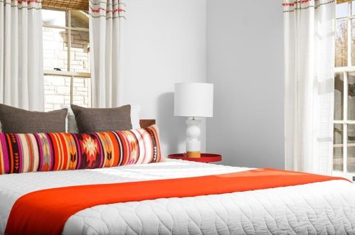 501 46 St, Austin TX  78751-3210 exterior