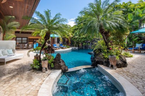 4550 Kahala Ave, Honolulu HI  96816-4924 exterior