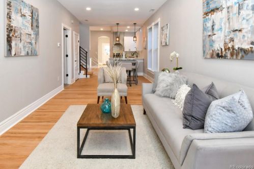 3233 Marion St, Denver CO  80205-3951 exterior