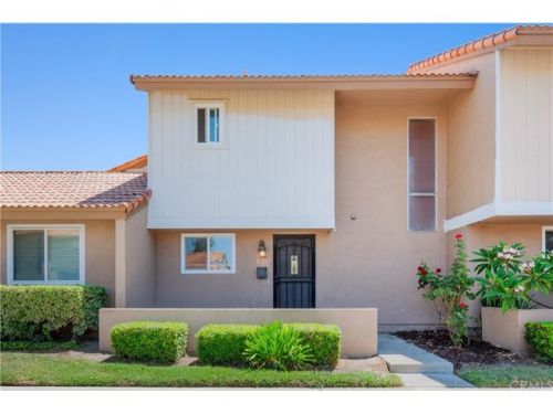 10557 Royal Oak Way, Stanton, CA 90680-2319