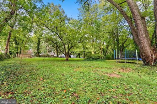 9910 Gardiner Ave, Silver Spring MD 20902-5111 exterior