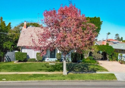 379 J St, Chula Vista, CA 91910-5834