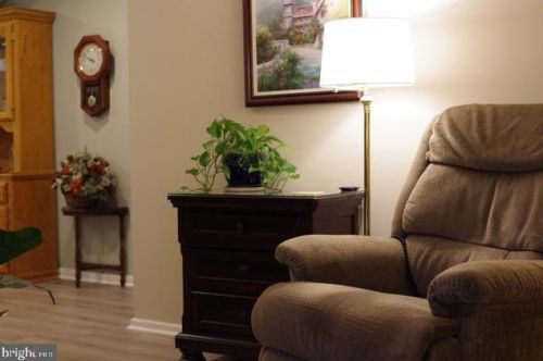 2204 Greenery Ln, Silver Spring MD  20906-3620 exterior