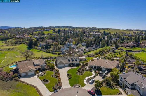 2508 Jolene Ct, Pleasanton, CA 94566-2223