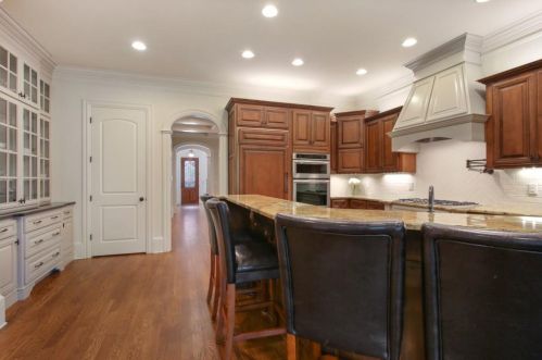34 High Top Cir, Atlanta GA  30328-5934 exterior