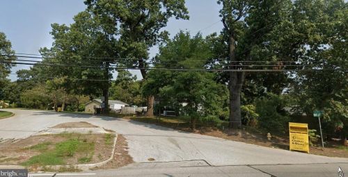 318 Caldwell Rd, Riviera Beach, MD 21122-1024
