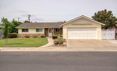 1201 Durant St, Modesto, CA 95350-2184
