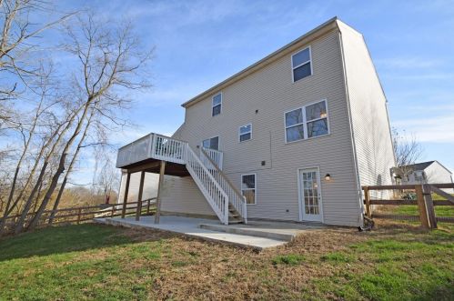 9655 Fallsridge Ct, Cincinnati OH 45231-2885 exterior