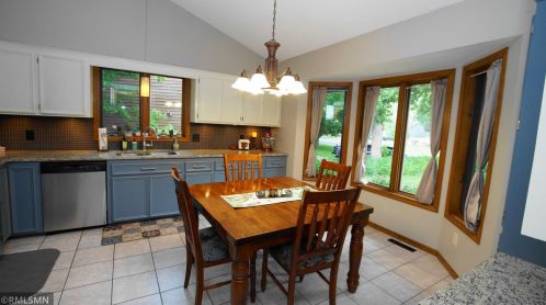 13747 Georgia Dr, Saint Paul MN  55124-7627 exterior