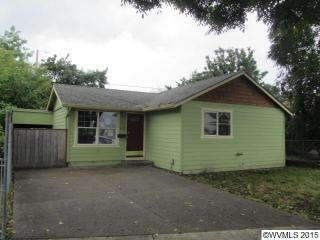 695 19th St, Salem, OR 97301-6438