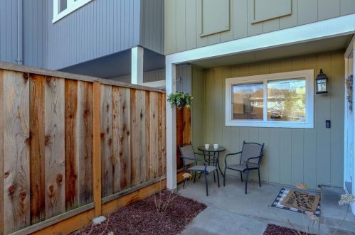 112 Abby Wood Ct, Los Gatos, CA 95032-1364