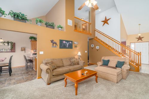 26333 Ivy Ln, Minooka, IL 60410-3336
