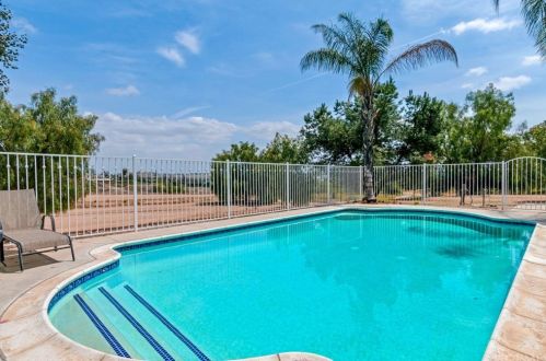 17216 Gamble Ave, Riverside CA  92504-9149 exterior