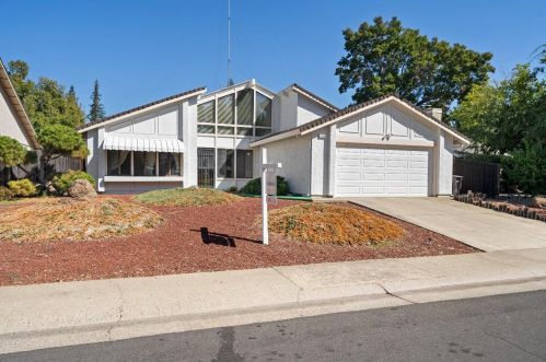 11029 Orleans River Ct, Rancho Cordova, CA 95670-2827