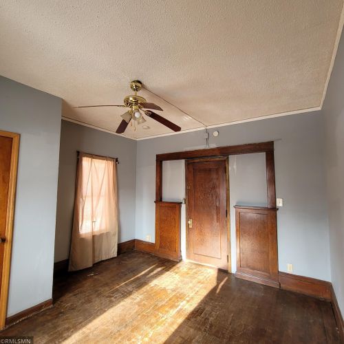 593 Cook Ave, Saint Paul MN  55130-3836 exterior