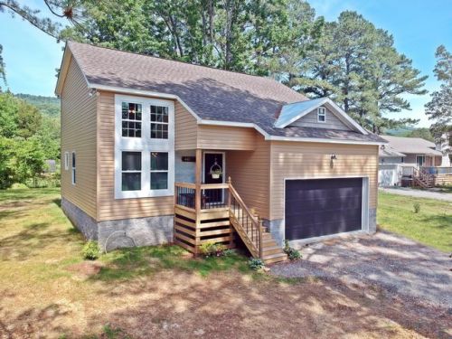 433 Poplar St, Trenton, GA 30752-2508