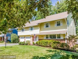 8308 Oakford Dr, Springfield, VA 22152-1612