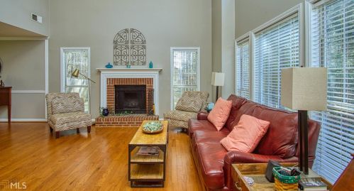 202 Riveredge Way, Mcdonough, GA 30252-4144