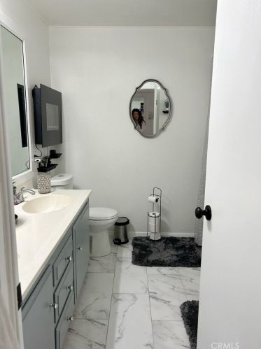 20330 Avenida Hacienda, Riverside CA  92508-2407 exterior