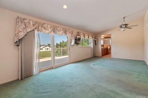 6535 Rycroft Dr, Riverside CA  92506-5314 exterior