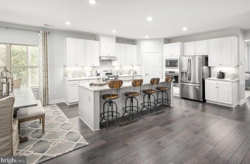 101 Tyler Dr, Hanover PA exterior