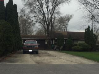 2424 Keith Ave, Joliet, IL 60435-1133