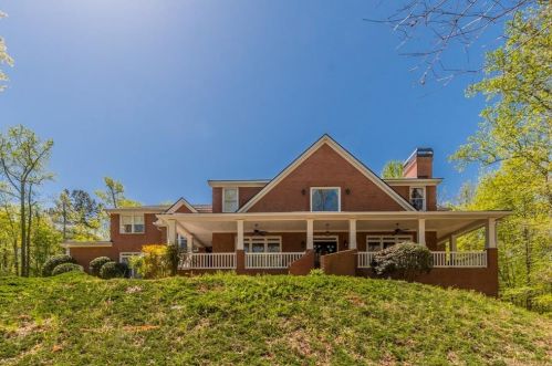 1220 David Dr, Porterdale, GA 30014-8588