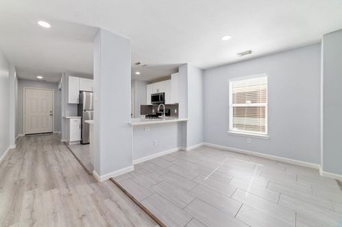 18206 Sorrell Oaks Ln, Richmond TX  77407-2497 exterior