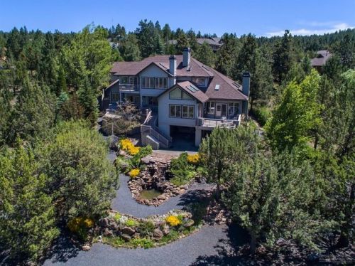 2853 Nightfall Cir, Bend OR  97701-5441 exterior