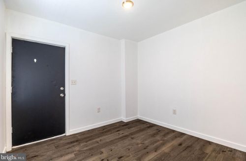 2024 8th St, Philadelphia PA  19122-1304 exterior