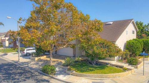 11476 Culebra St, Cypress, CA 90630-5343