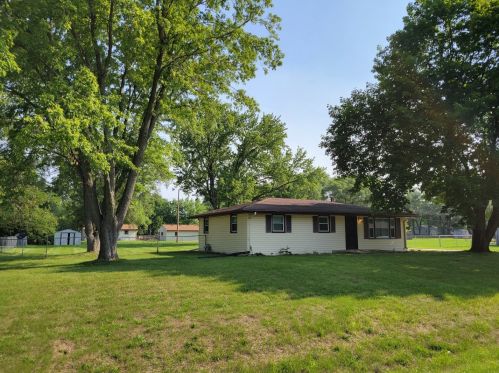 1508 Millicent Dr, Rockford, IL 61115-2139