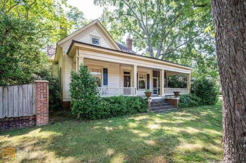 993 Main St, Conyers, GA 30012-4454