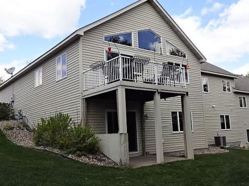433 Steamboat Dr, Red Wing, MN 55066-4045