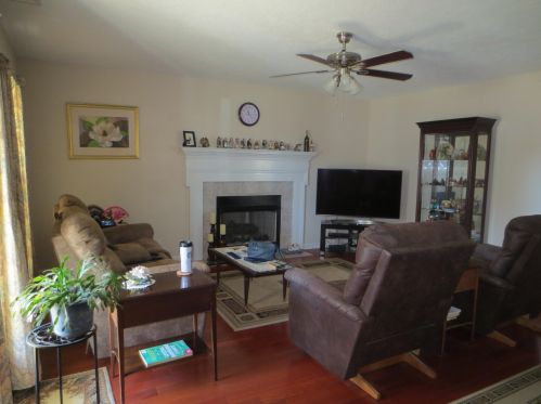 1318 Maple Leaf Ct, Evans, GA 30809-5274