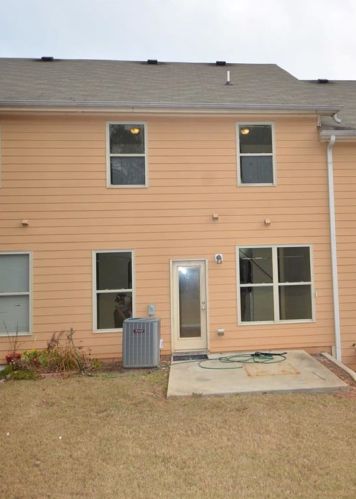 3043 Bonnes Dr, Lithonia, GA 30038-1576