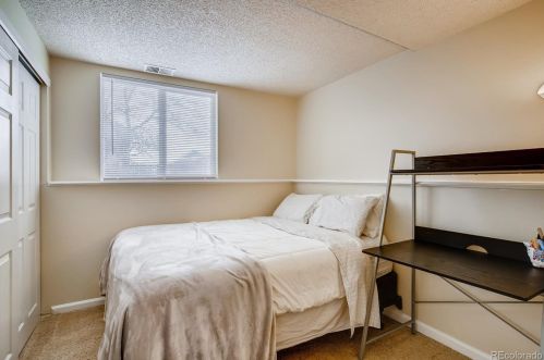 4648 Pagosa Way, Aurora CO 80011-4930 exterior